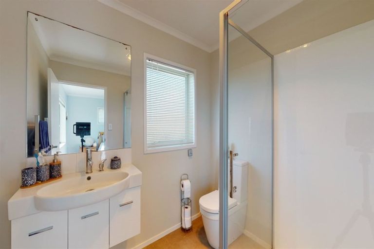 Photo of property in 27 Old Mill Road, Silverdale, 0932