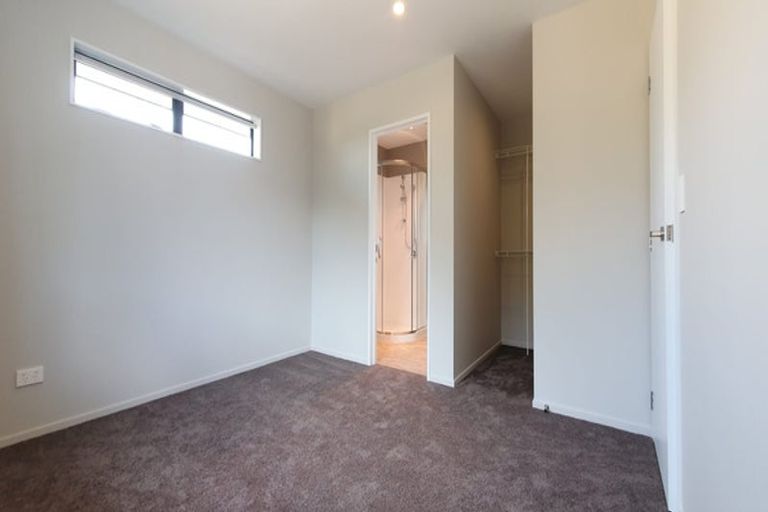 Photo of property in 9 Fairbairn Close, Halswell, Christchurch, 8025