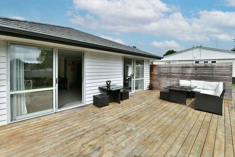 Photo of property in 127a Awaroa Road, Helensville, 0800