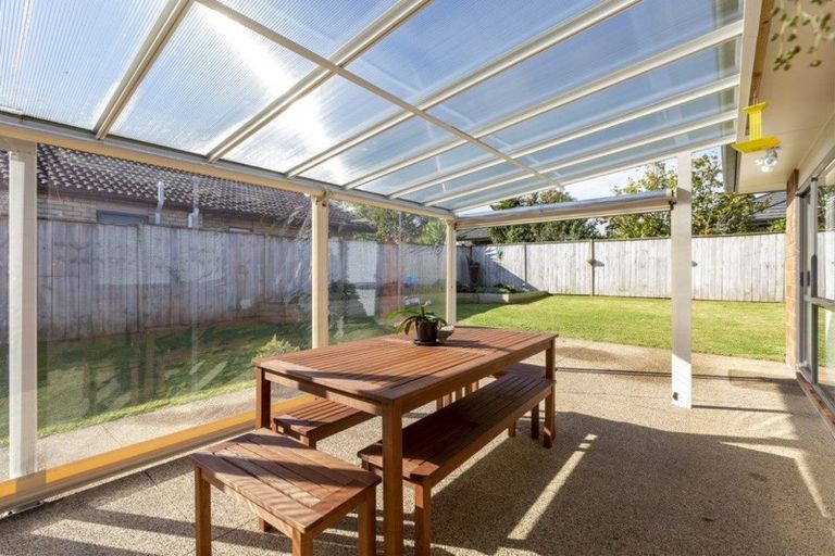 Photo of property in 5 Puketi Lane, Waiuku, 2123