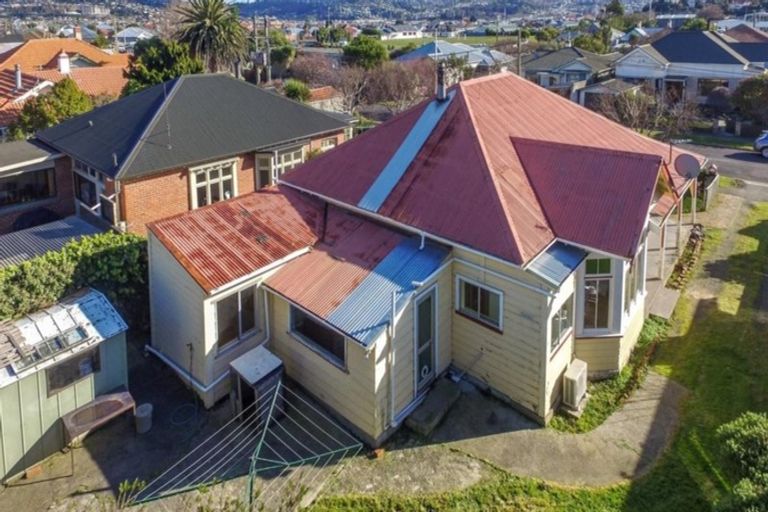 Photo of property in 20 Auld Street, Saint Kilda, Dunedin, 9012