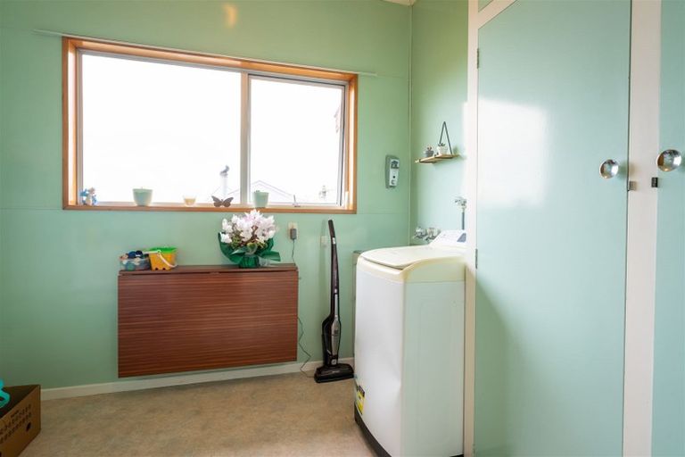 Photo of property in 12 Macdonald Street, Geraldine, 7930