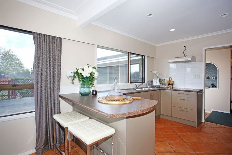 Photo of property in 1 Sunshine Place, Papakura, 2110