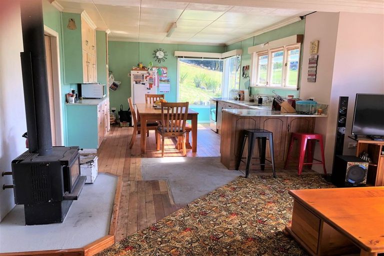 Photo of property in 6 Ross Street, Balclutha, 9230
