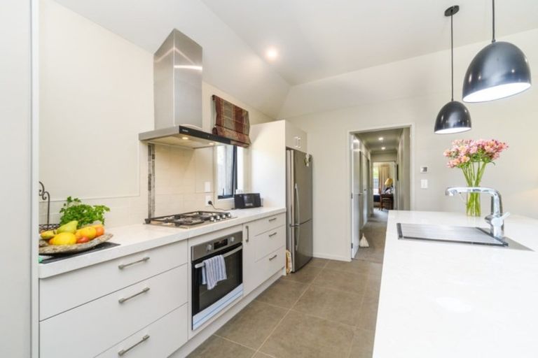 Photo of property in 7 Butler Place, Fitzherbert, Palmerston North, 4410