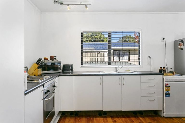 Photo of property in 193 Te Rangitautahanga Road, Turangi, 3334