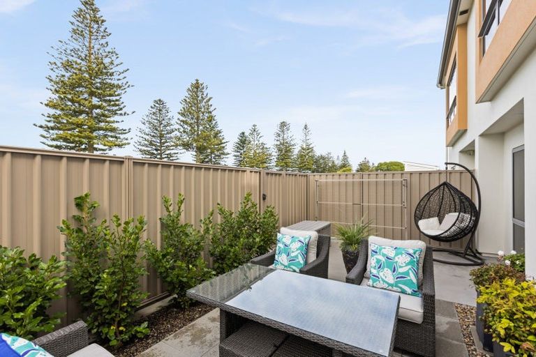 Photo of property in 124b Te Awa Avenue, Te Awa, Napier, 4110