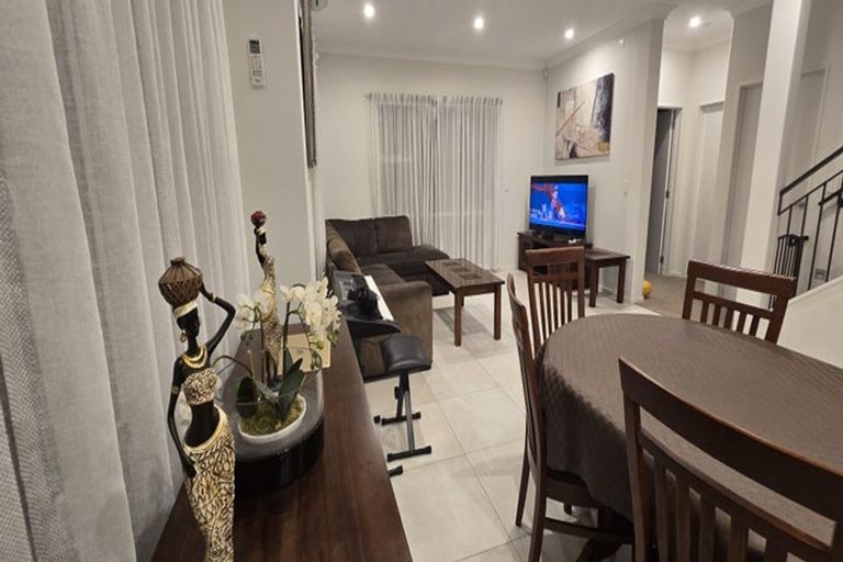 Photo of property in 58 Matairangi Avenue, Totara Heights, Auckland, 2105