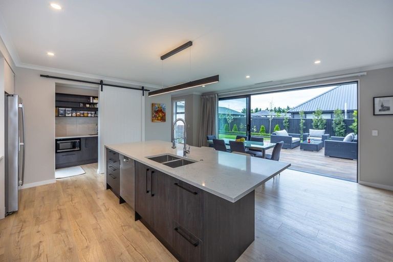 Photo of property in 20 Chimango Place, Rolleston, 7615