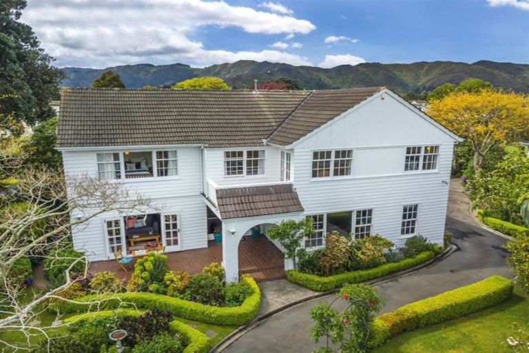 Photo of property in 8 Saint Andrews Grove, Boulcott, Lower Hutt, 5010