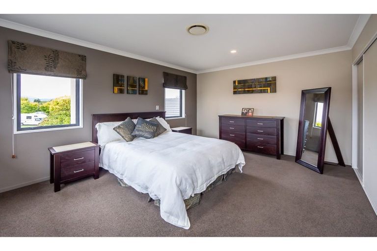 Photo of property in 27 Highpeak Place, Wigram, Christchurch, 8025