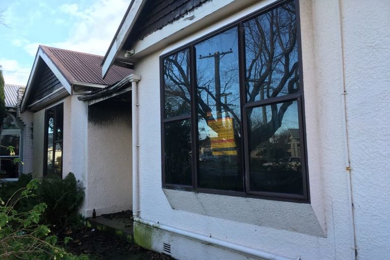 Photo of property in 284 Oxford Street, South Dunedin, Dunedin, 9012