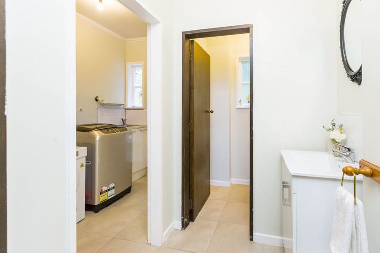 Photo of property in 3 Lord Street, Stokes Valley, Lower Hutt, 5019