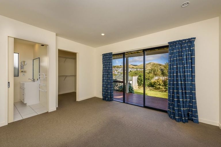 Photo of property in 15 Nether Green Crescent, Johnsonville, Wellington, 6037