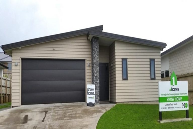 Photo of property in 8 Kilbryde Crescent, Pokeno, 2402
