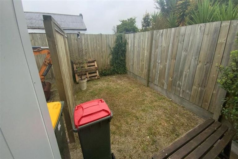 Photo of property in 16 Larch Street, Victoria, Rotorua, 3010