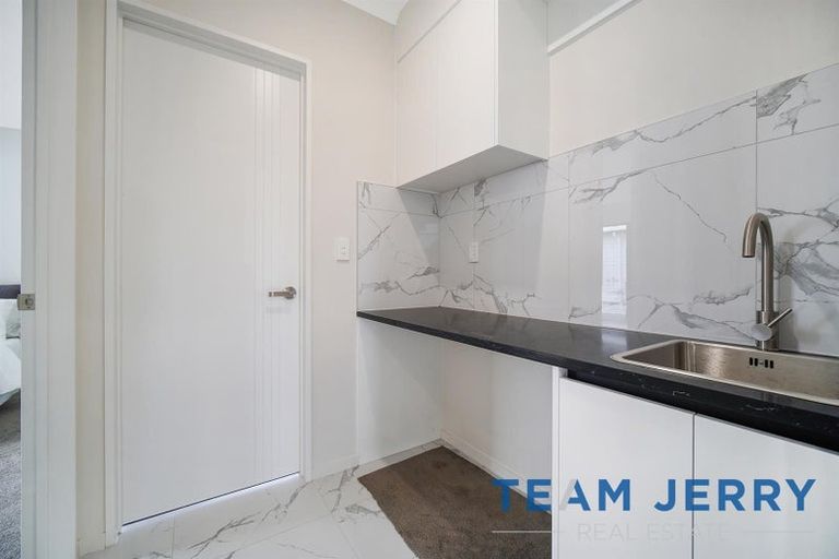 Photo of property in 2 Gertrude Cole Road, Clarks Beach, 2122