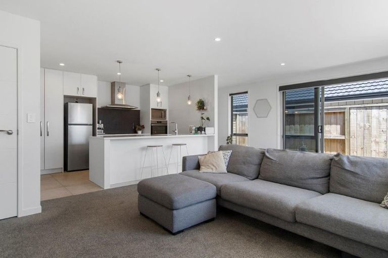 Photo of property in 37 Te Wharo Drive, Papamoa, 3118