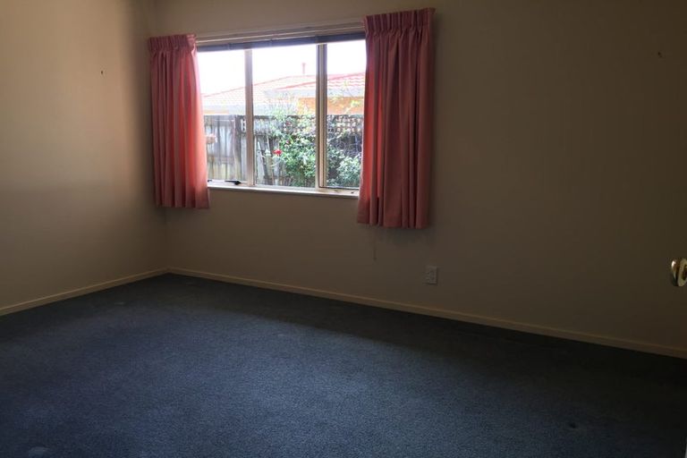Photo of property in 15 San Vito Place, Paraparaumu Beach, Paraparaumu, 5032