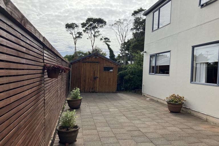 Photo of property in 1/85 Archers Road, Hillcrest, Auckland, 0629