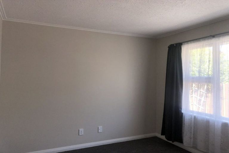 Photo of property in 127 Maidstone Road, Ilam, Christchurch, 8041