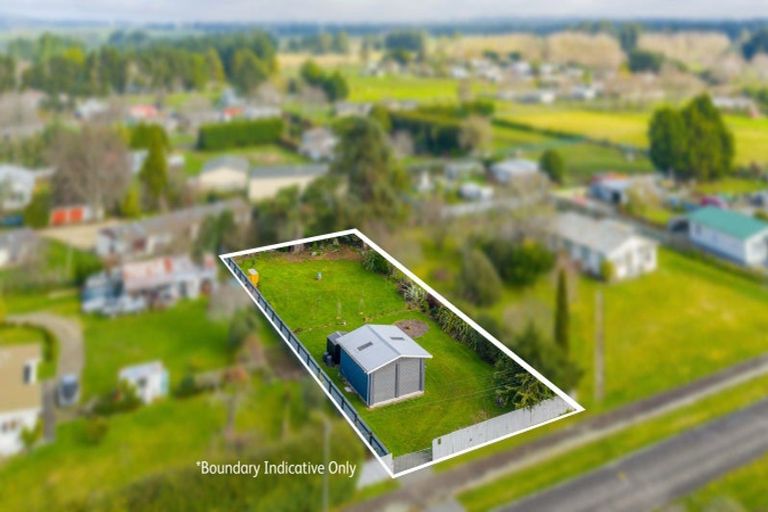 Photo of property in 19 Consitt Street, Takapau, 4203