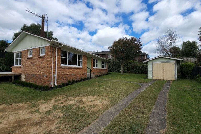 Photo of property in 241 Brady Street, Te Awamutu, 3800