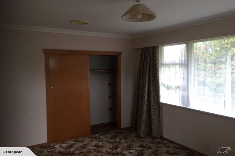 Photo of property in 180 Matai Road, Raumati Beach, Paraparaumu, 5032