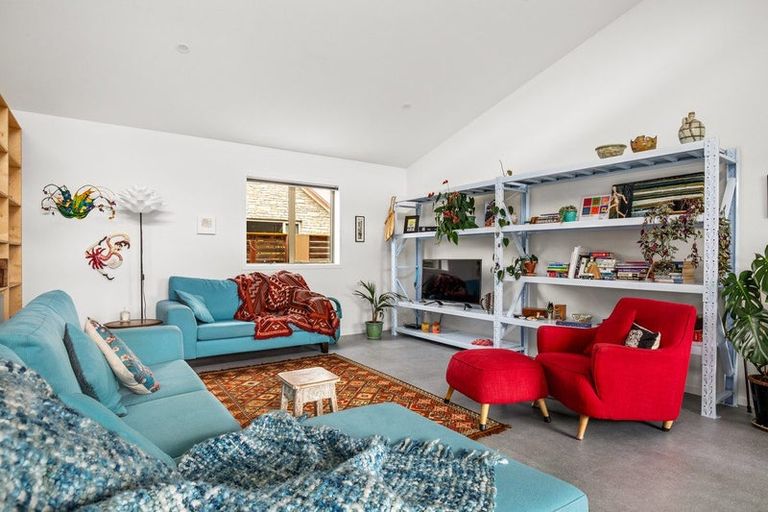 Photo of property in 37 Larch Crescent, Alexandra, 9320