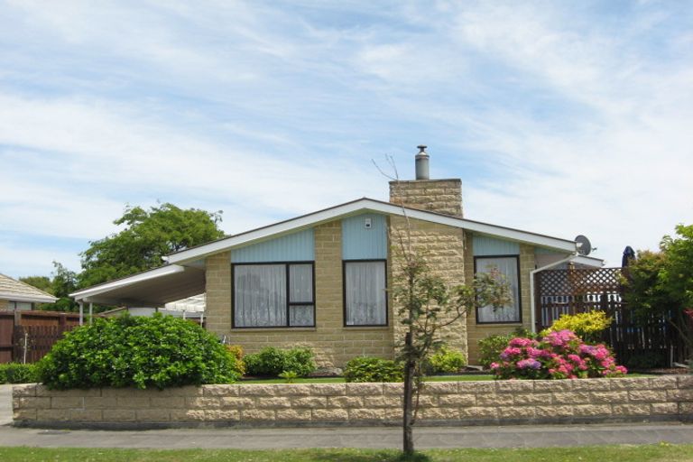 Photo of property in 23 Glenrowan Avenue, Avondale, Christchurch, 8061