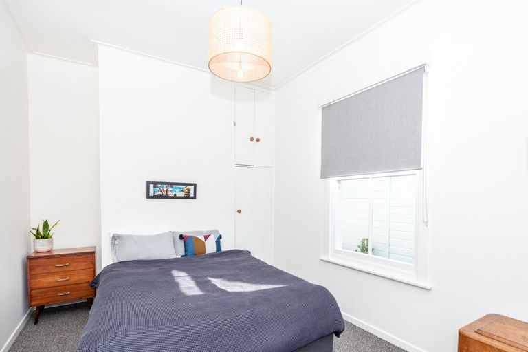 Photo of property in 8 Root Street, Gisborne, 4010