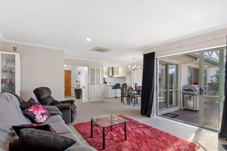 Photo of property in 69 Palm Beach Boulevard, Papamoa Beach, Papamoa, 3118