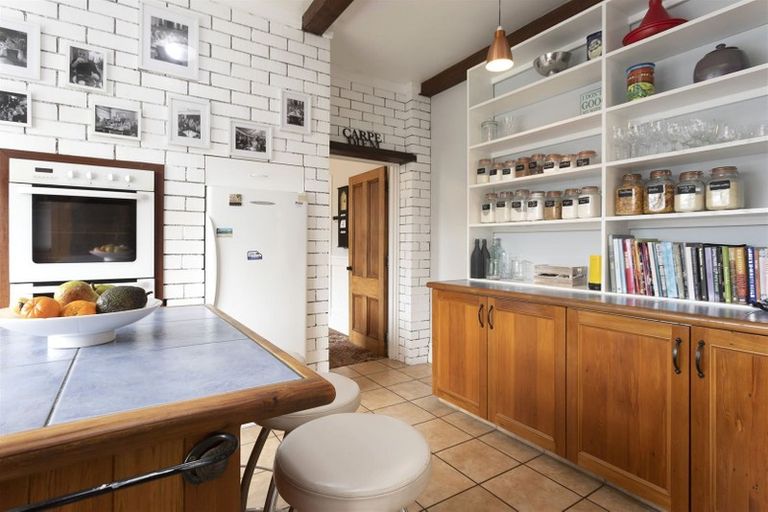 Photo of property in 27 Banks Avenue, Dallington, Christchurch, 8061