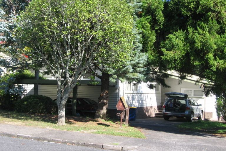 Photo of property in 9 Willowbrook Place, Titirangi, Auckland, 0604
