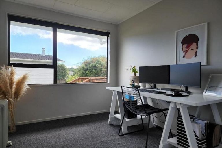 Photo of property in 66 Cumberland Street, Welbourn, New Plymouth, 4312