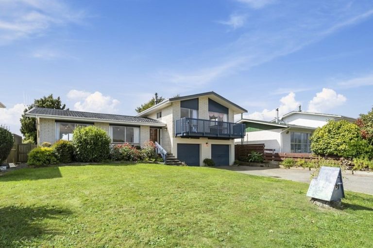 Photo of property in 77 Kennedy Drive, Levin, 5510