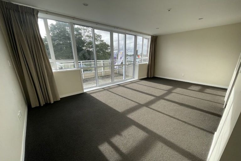 Photo of property in 3/107 Great South Road, Papakura, Auckland, 2110