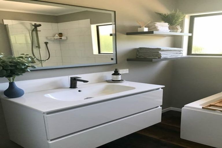 Photo of property in 44 Riwai Street, Paraparaumu, 5032