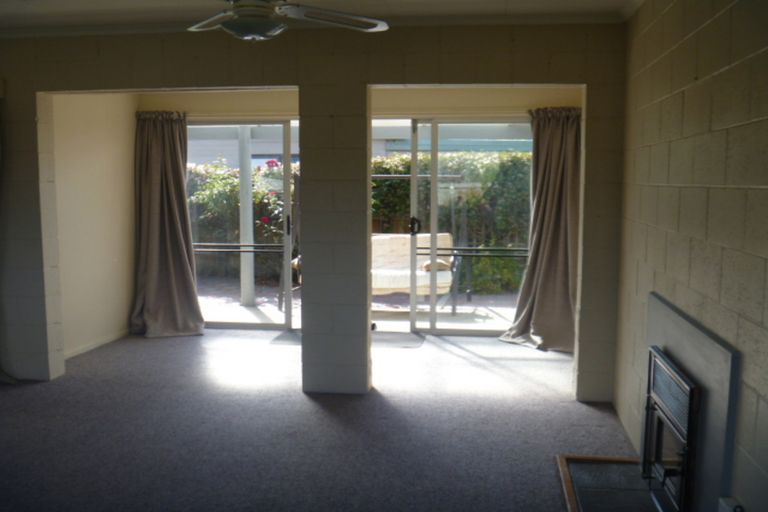 Photo of property in 10 Orchard Street, Clyde, 9330