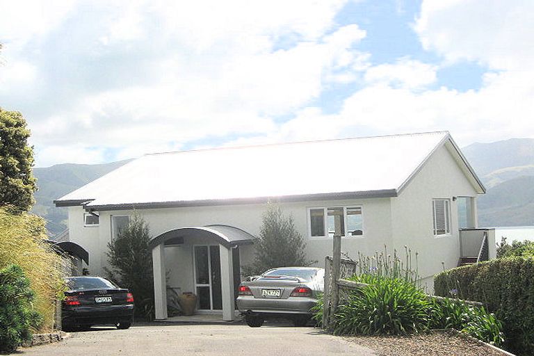 Photo of property in 64 Watson Street, Akaroa, 7520