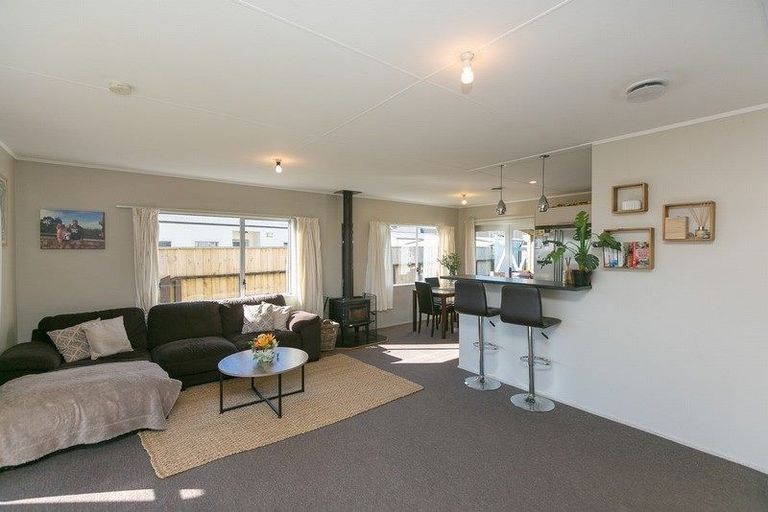 Photo of property in 16 Glasgow Street, Bell Block, New Plymouth, 4312