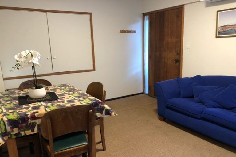 Photo of property in 33a Clutha Avenue, Khandallah, Wellington, 6035