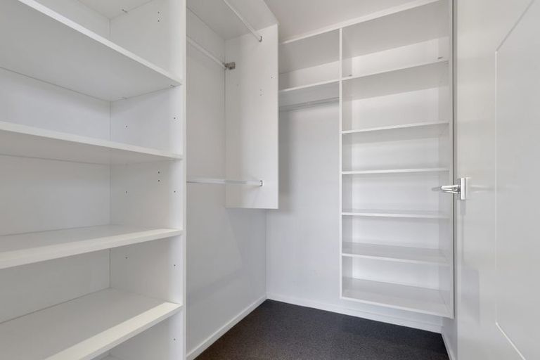 Photo of property in 9 Walnut Way, Rangiora, 7400