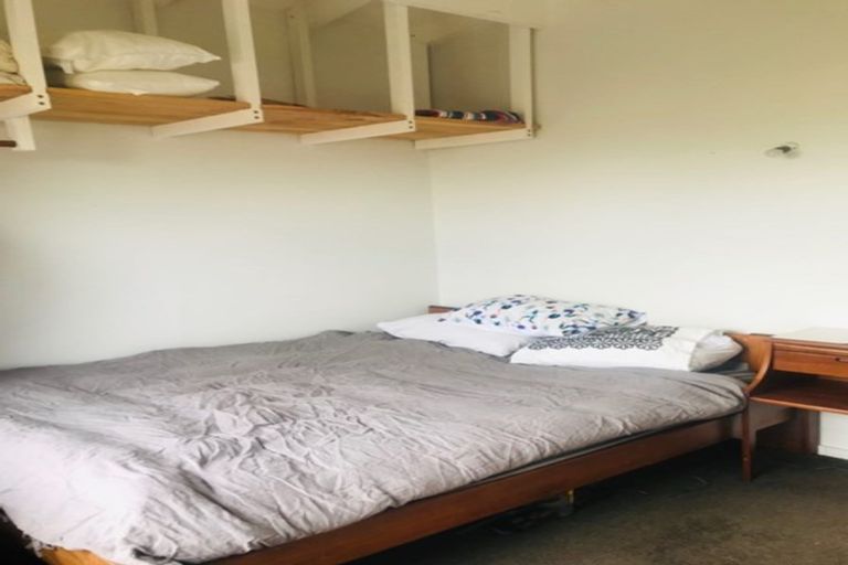 Photo of property in 246 Houghton Bay Road, Houghton Bay, Wellington, 6023