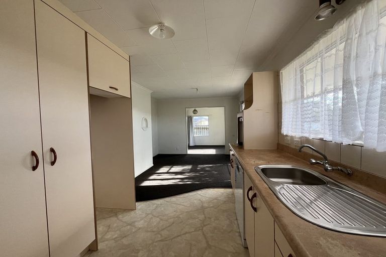 Photo of property in 68 Highbury Drive, Levin, 5510