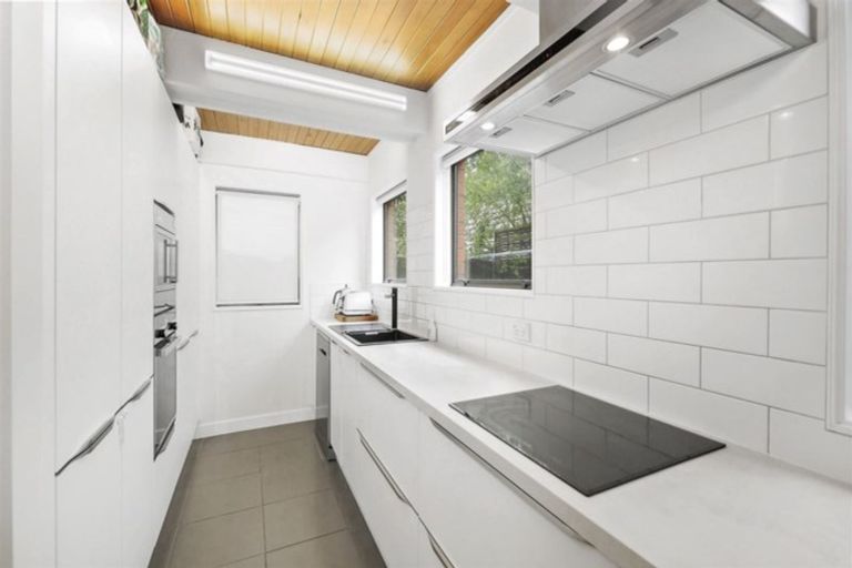 Photo of property in 1/10 Albany Street, St Albans, Christchurch, 8014