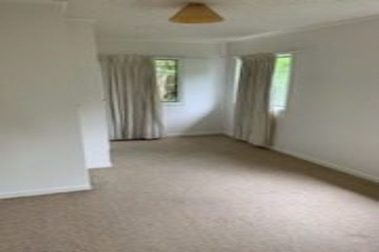 Photo of property in 1/24 Richards Avenue, Forrest Hill, Auckland, 0620