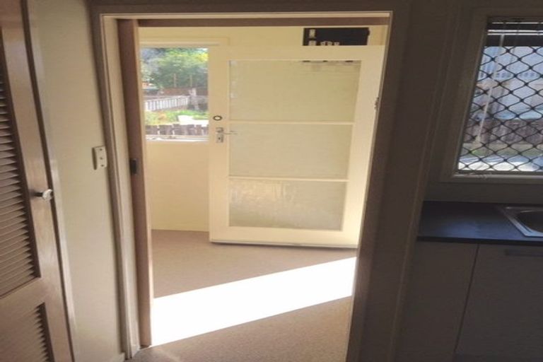 Photo of property in 3/54 Titirangi Road, New Lynn, Auckland, 0600