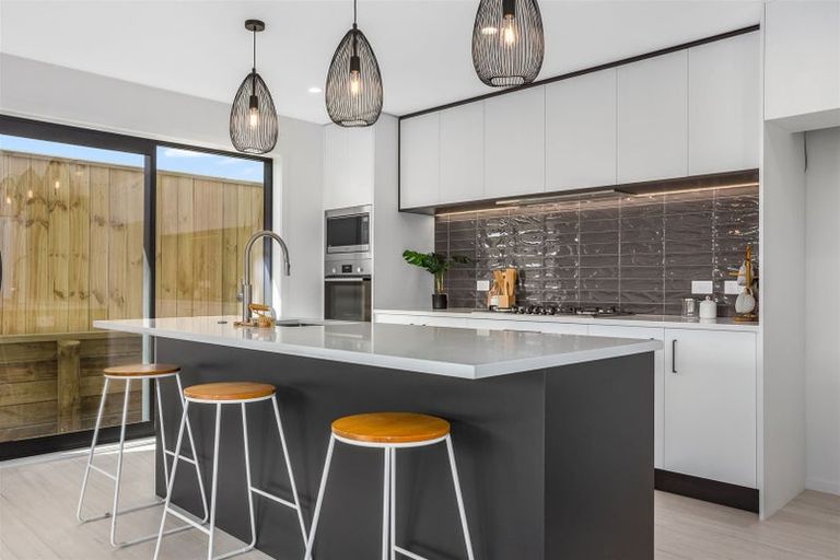 Photo of property in 189 John Burke Drive, Aotea, Porirua, 5024