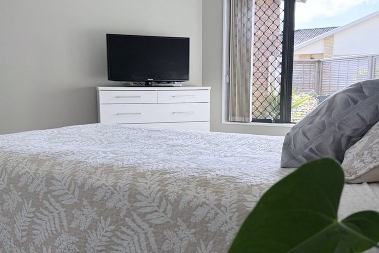 Photo of property in 9/169 Sturges Road, Henderson, Auckland, 0612
